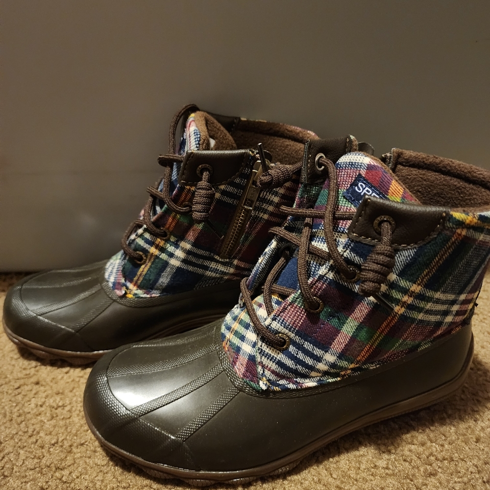 Sperry boots